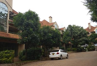 4 Bed Townhouse with En Suite at Lavington Green - 4