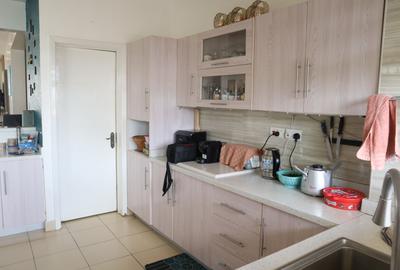 3 Bed Apartment with En Suite at Brookside Drive - 4