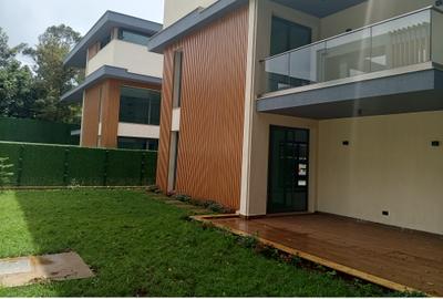 5 Bed Townhouse with En Suite at Lavington