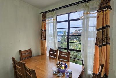 2 Bed Apartment with En Suite at Parklands