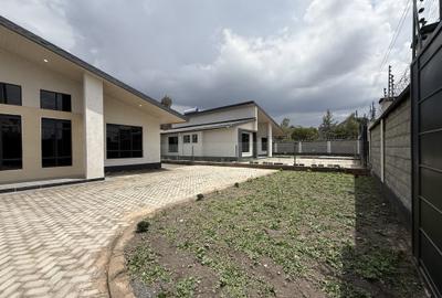 3 Bed House with En Suite in Kitengela - 4