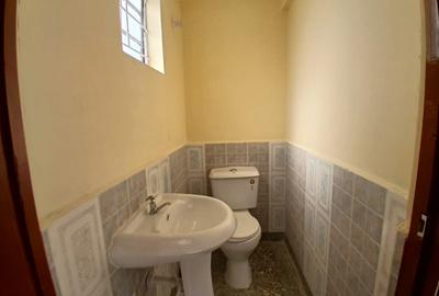 7,500 ft² Warehouse with Parking in Syokimau - 3