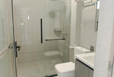 2 Bed Apartment with En Suite at Westland - 2