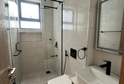 2 Bed Apartment with En Suite at Brookside Drive - 3
