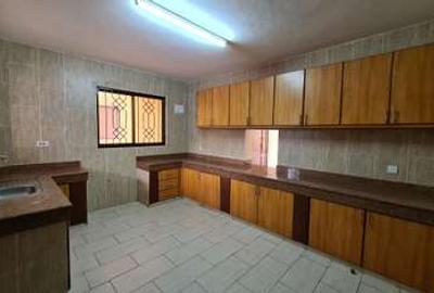 3 Bed Apartment with En Suite at Moyne Drive Nyali