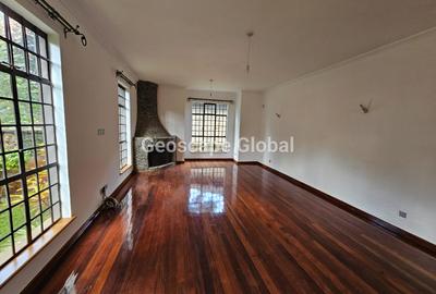 4 Bed Townhouse with En Suite in Spring Valley - 3