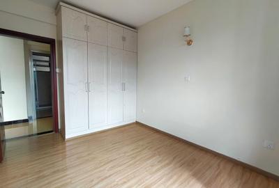 3 Bed Apartment with En Suite at Kindaruma
