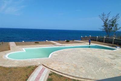 5 Bed Villa with En Suite in Kilifi - 4