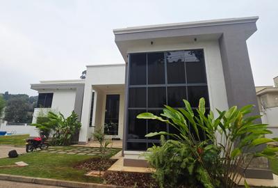6 Bed House with En Suite in Loresho