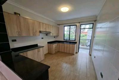 3 Bed Apartment with En Suite in Syokimau - 4