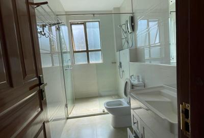 2 Bed Apartment with En Suite at Kileleshwa