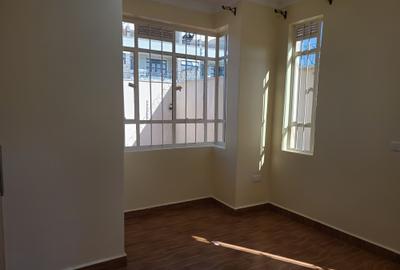 4 Bed House with En Suite at Kamakis Corner - 4