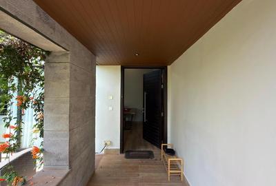 3 Bed Villa with En Suite in Runda - 2