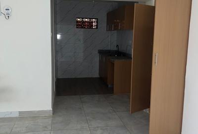 Studio Apartment with En Suite in Kileleshwa - 4