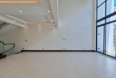 6 Bed House with En Suite at Peponi Road