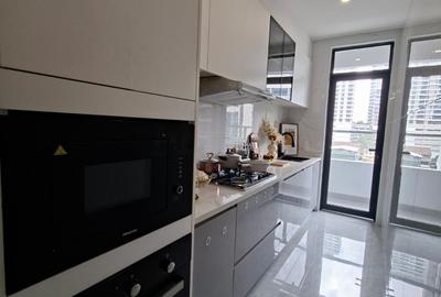 2 Bed Apartment with En Suite at Westlands Road - 4