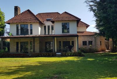 5 Bed House with En Suite at Runda Road