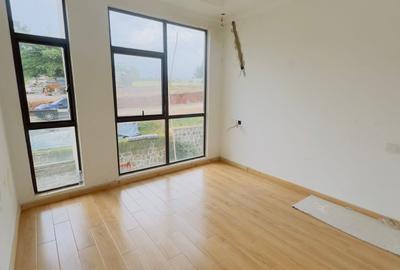 4 Bed Villa with En Suite in Kiambu Road