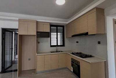 2 Bed Apartment with En Suite in Kileleshwa - 4