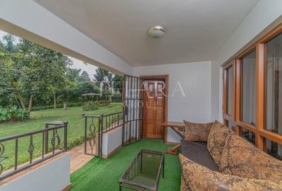 Serviced 2 Bed Apartment with En Suite in Runda - 4