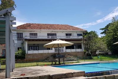 4 Bed House with En Suite at Nyali - 2