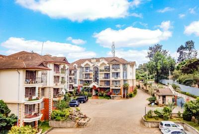 3 Bed Apartment with En Suite at Riverside Drive