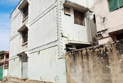 Serviced 10 Bed Apartment with En Suite at Bamburi - 3