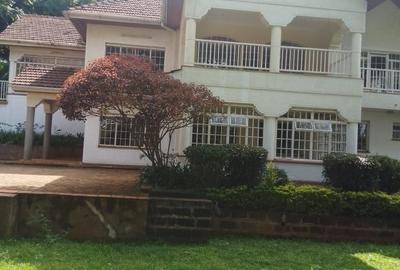 5 Bed House with En Suite at Muthaiga