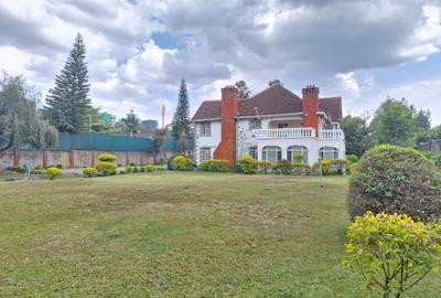 Commercial Property with Parking at Muthangari Road