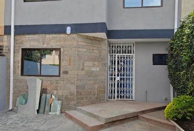3 Bed House with Staff Quarters in Langata