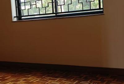 4 Bed Townhouse with En Suite in Lavington - 3