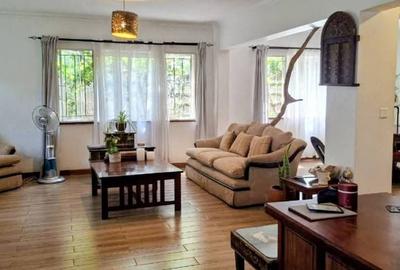 3 Bed Townhouse with En Suite in Westlands Area - 2