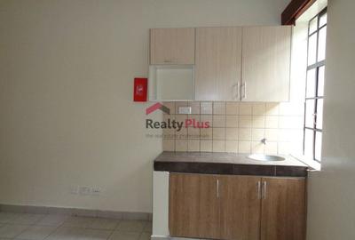 Studio Apartment with En Suite in Nairobi West - 4