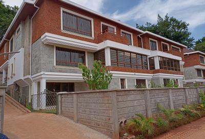 5 Bed House with En Suite at Kyuna