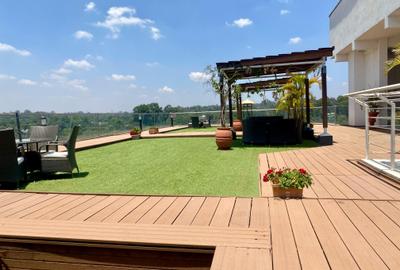 Studio Apartment with En Suite in Rhapta Road