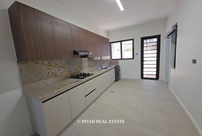 5 Bed Townhouse with Swimming Pool in Lavington - 2