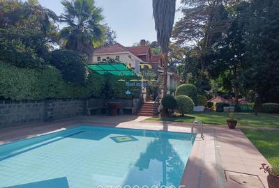 6 Bed House with En Suite at Near Muthaiga Golf Club Nairobi - 3
