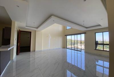 4 Bed Apartment with En Suite in General Mathenge