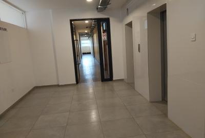 800 ft² Office with Service Charge Included at Ring Road