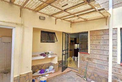 3 Bed House with En Suite in Lavington