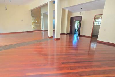 5 Bed House with En Suite at Runda. - 4