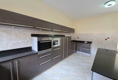 5 Bed Townhouse with Staff Quarters in Lower Kabete