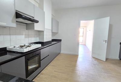 1 Bed Apartment with En Suite in Lavington
