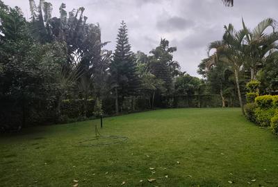 5 Bed Townhouse with Swimming Pool in Runda - 4