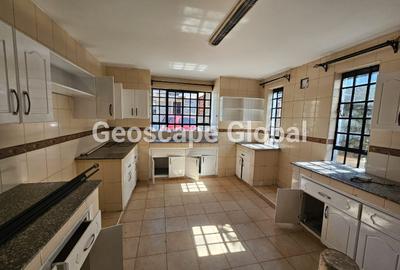 5 Bed House with En Suite at Muthaiga North