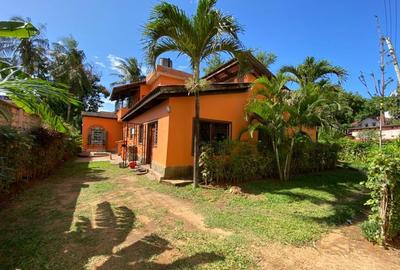 6 Bed Villa with En Suite at Mtwapa