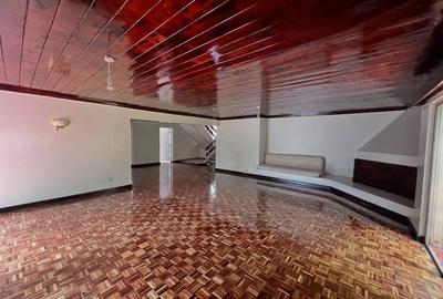 5 Bed House with En Suite at Manyani East - 3