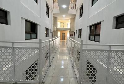 5 Bed Apartment with En Suite in Parklands