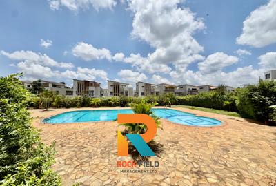 4 Bed Townhouse with En Suite in Runda