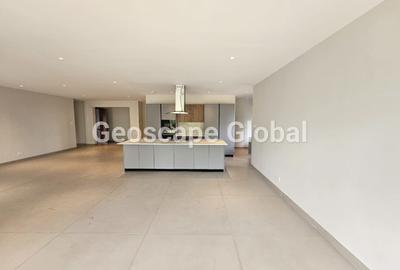 3 Bed Townhouse with En Suite in Loresho - 4